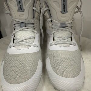 Under Armour Men's Baseball Cleats White Gray A3023699-100 Size 12